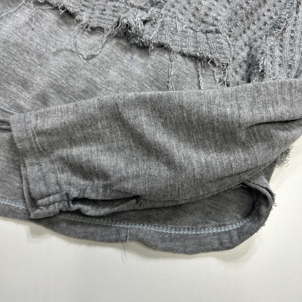 Free People oversized Laguna thermal thumb holes in light heather gray size XS - Picture 12 of 14